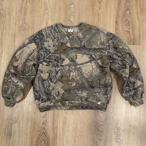 Akimbo Realtree Camo Crewneck